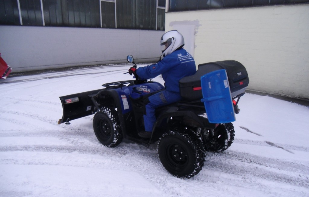 Winterdienst - Quad - für alle Gehwege